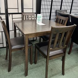 🚛Hot Deal🚛Brand New Dining Table With 4 Chairs Only $299 @ Furniture Mart, Delivery Available 