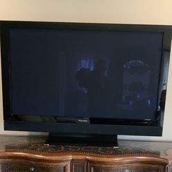 Pioneer Plasma Hi Resolution 50” TV 