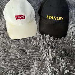 2 Hats 🧢 ❗️Firm Price❗️