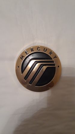 FRONT GRILLE EMBLEM 2000-2005 MERCURY SABLE OEM - Like NEW!