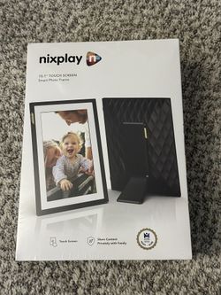 Nixplay W10P Touch Digital Cloud photo frame