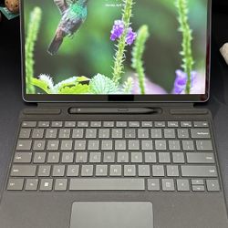 Surface Pro 9 i7 1TB 