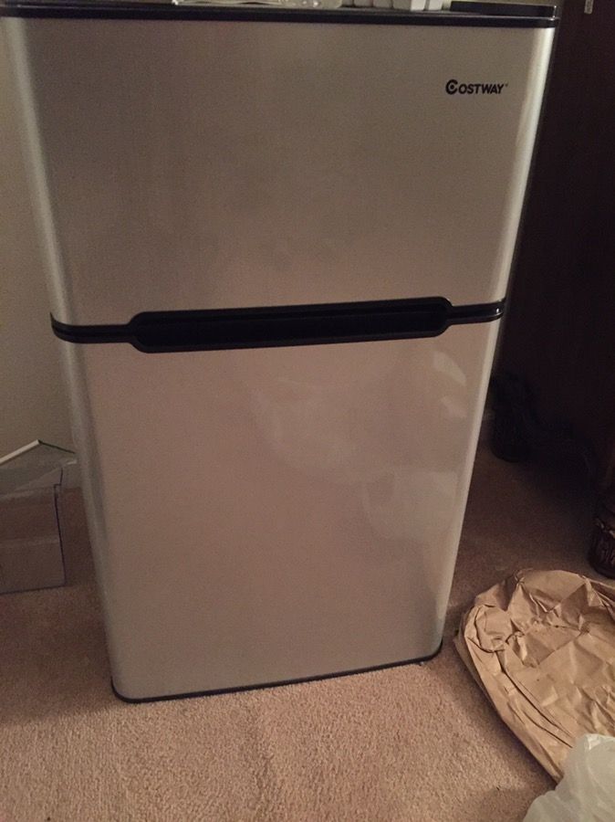 Medium 2 door Refrigerator