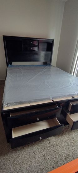 6 PC QUEEN BEDROOM B4280