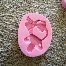 silicone mold designed for crafting Used for making soap , candles, and  creating small ornaments, pendants, or jewelry from resin.  There are differe