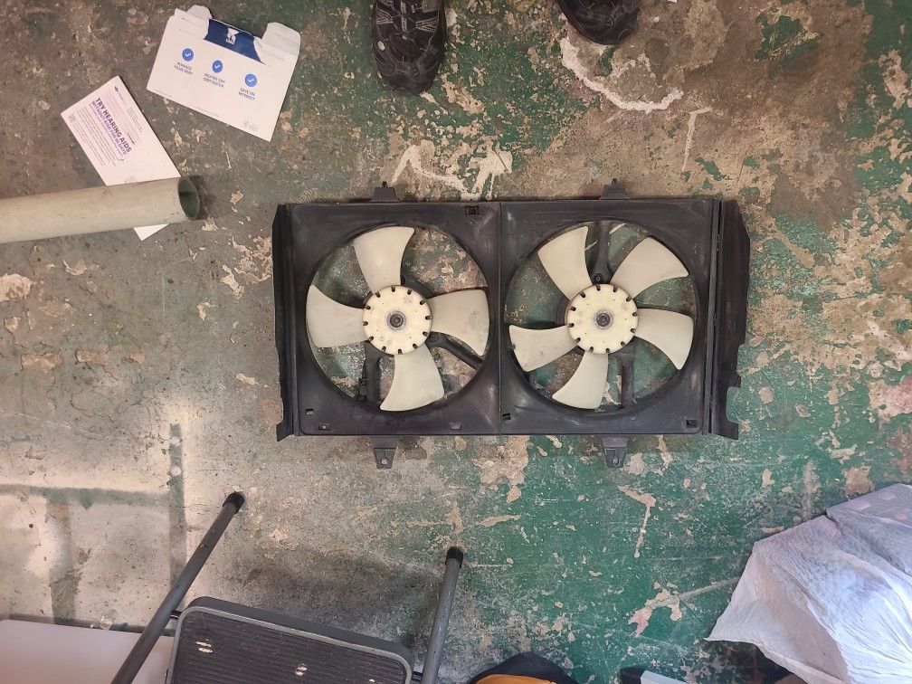 Dual Fan 1996 Infinity  I30