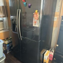 Samsung Refrigerator 