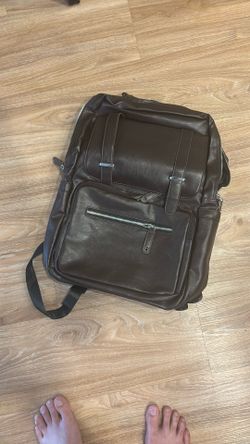 Syn Leather Back Pack With Charging Port (New)