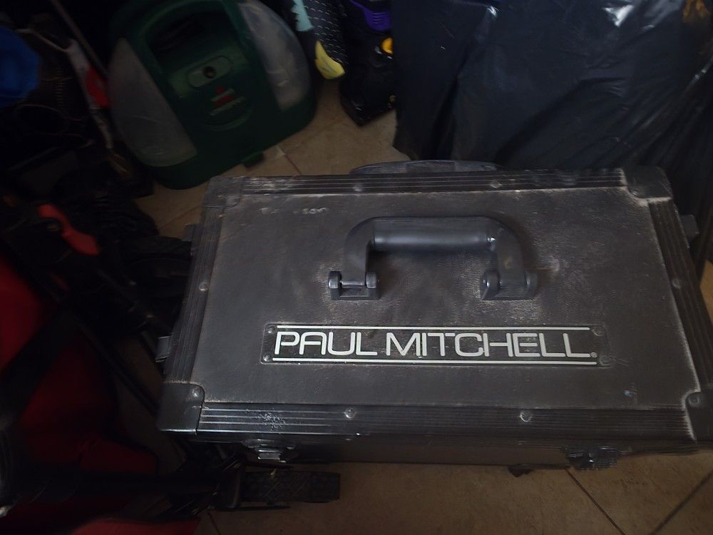 Paul Mitchell Travel Cosmetologist Case