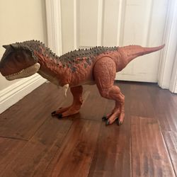 Jurassic World Carnotaurus 