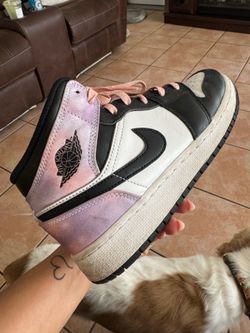 Nike shoes size 5 women