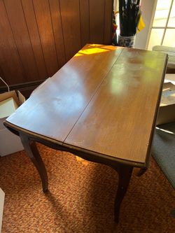 Vintage Drexel "Peasant Provincial" Expandable Dining Table – French Country plus 4 Chairs