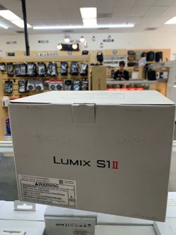 Panasonic Lumix S1II