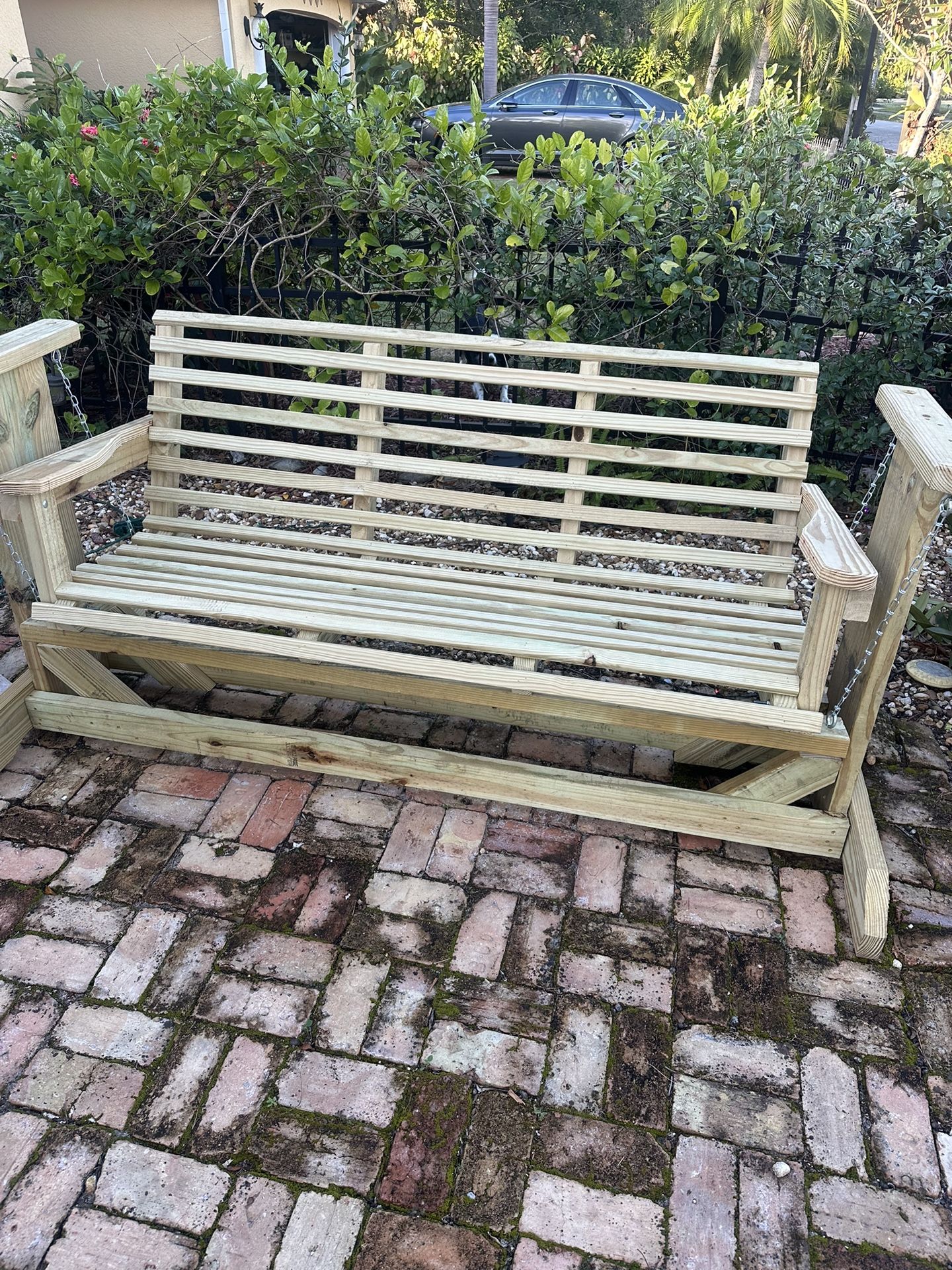 very comfortable swing benches