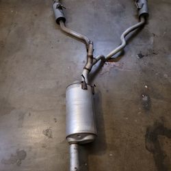 2021 Ram 1500 rebel OEM Rear Exhaust System Mufflers Pipe Tube