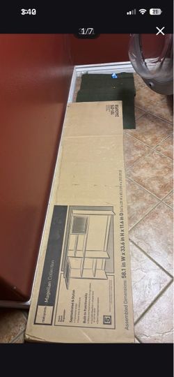 Brandnew Hutch 58 inch wide ,33.6 height.12 inch diameter