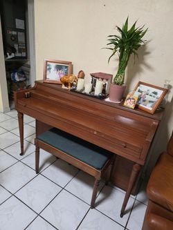 Antique piano