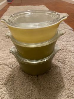 Vintage Pyrex Green Verde Casserole Set with Lids
