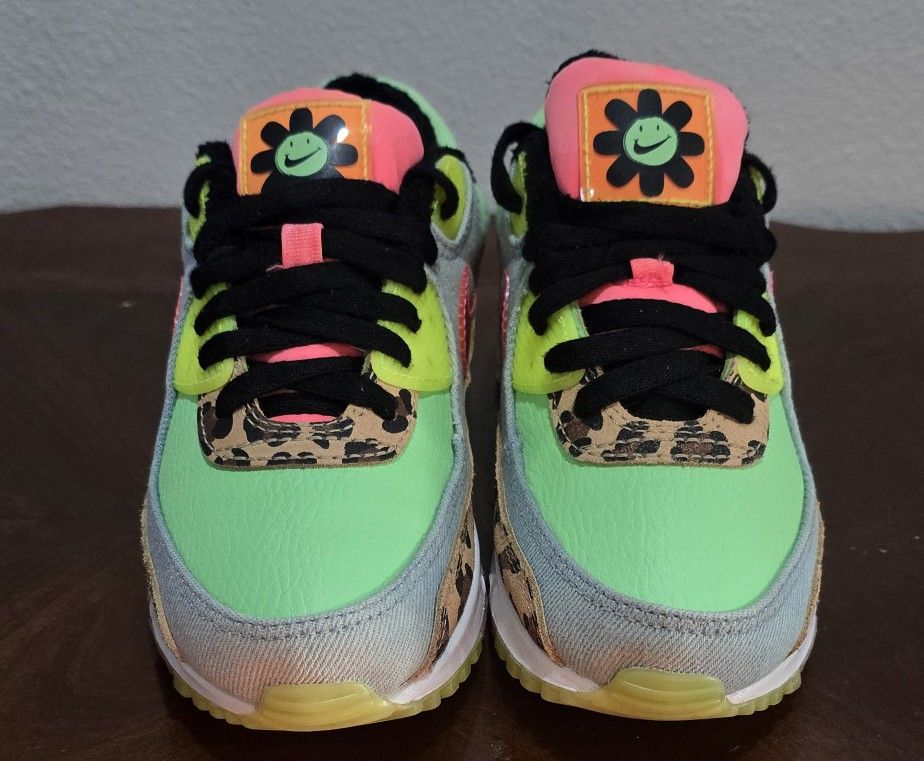 Wmns Air Max 90 LX 'Illusion Green Size Wmns 6