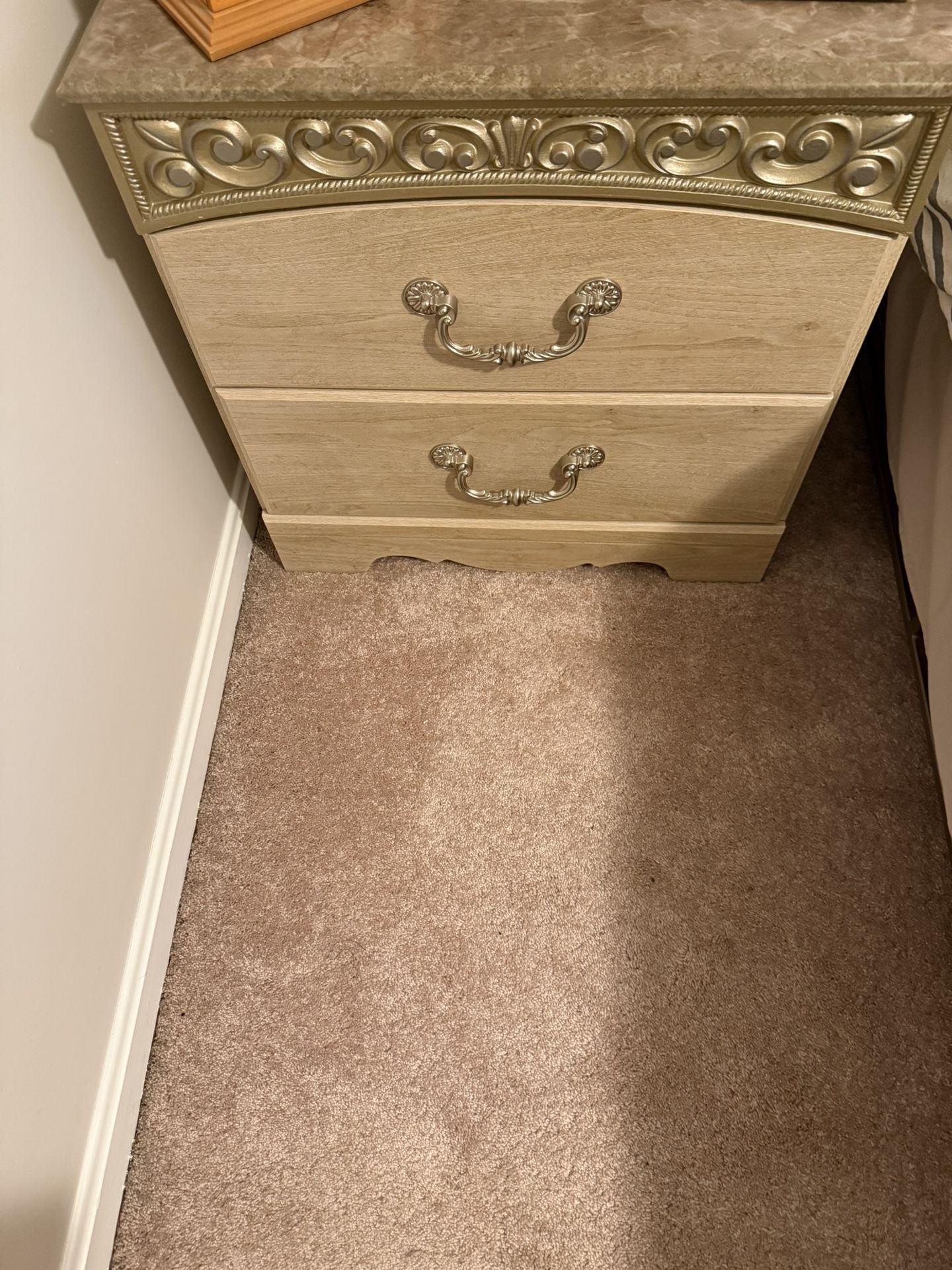 2 End Tables