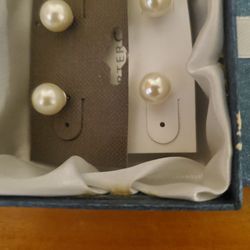 2 Brand New Pairs Of Pearl Earrings Both For $30