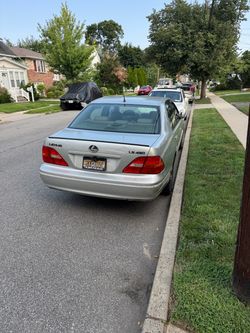 2001 Lexus LS 430