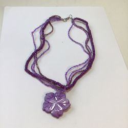 Vintage Lovely Lavender Dyed Shell Beaded Necklace