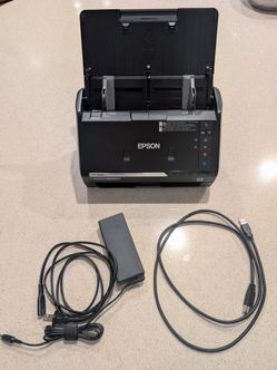 Epson FastFoto FF-680W Wireless Photo and Document Scanner