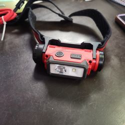 Milwaukee
600 Lumens LED REDLITHIUM Hard Hat Headlamp