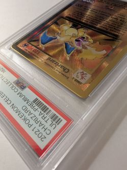 Pokemon 2021 Celebrations Charizard #4 Ultra-Premium GOLD