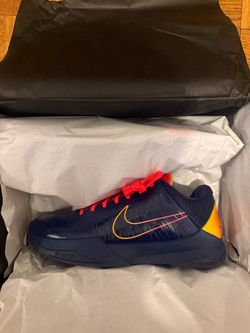 Size 8.5  Kobe Protro 5 Indiana fever