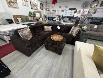 4 pc Chocolate Sectional