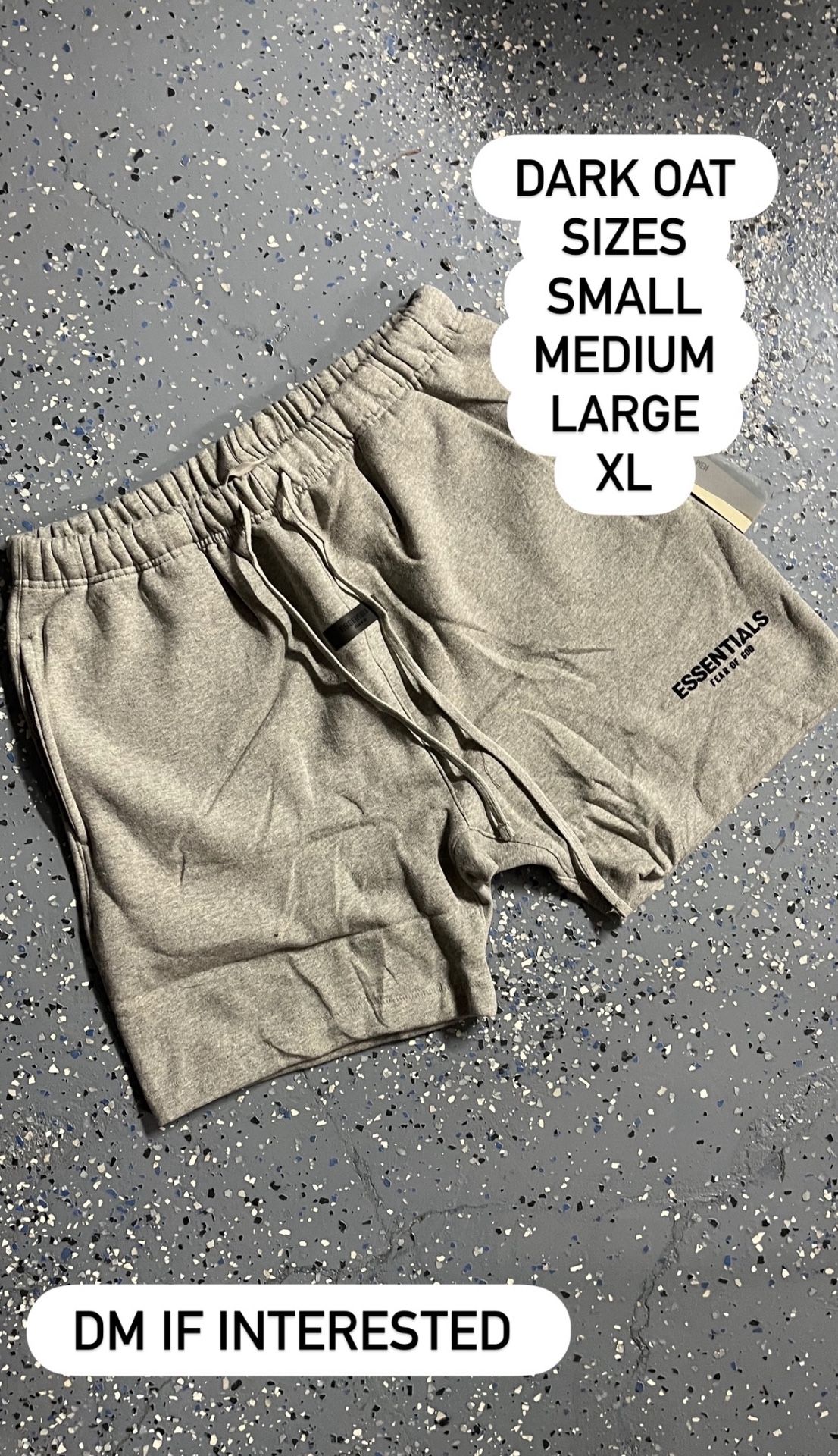 ESSENTIALS FEAR OF GOD SHORTS