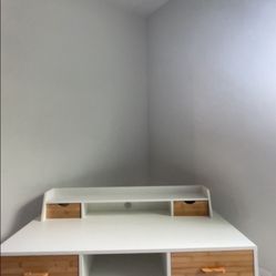White & Brown Wooden Desk 