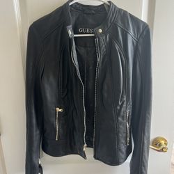 Chamarra Negra Guess De Piel 