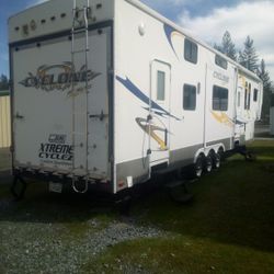 2007 Heartland Cyclone Full Throttle