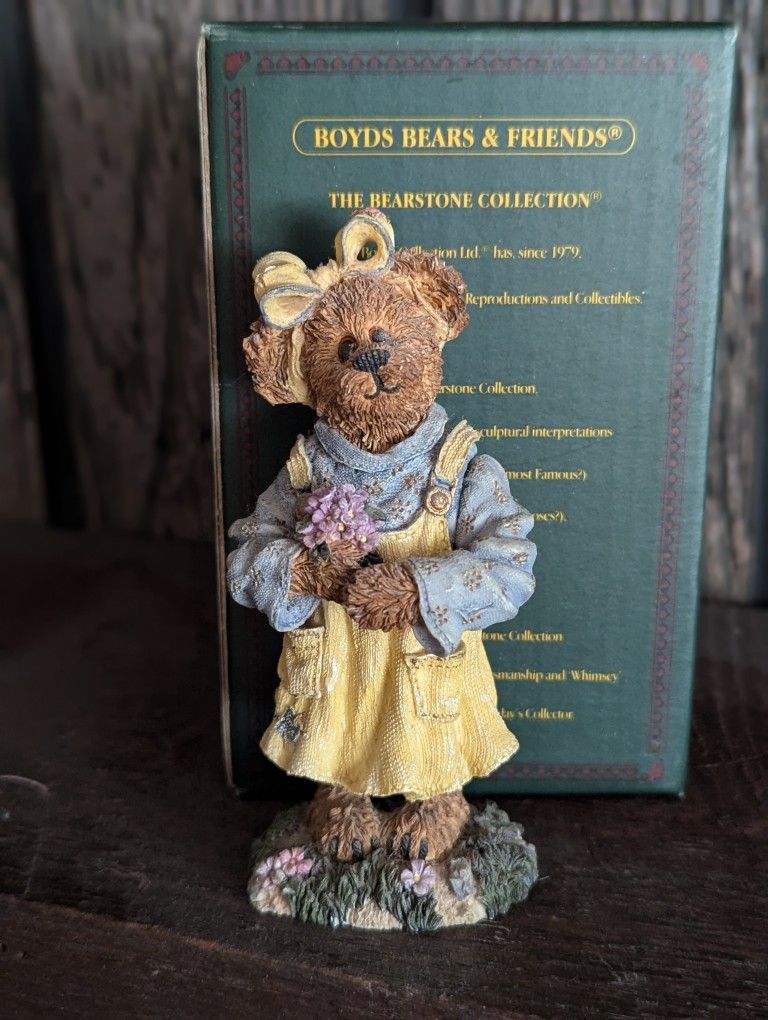 Boyd's Collectible "Yours Truly"