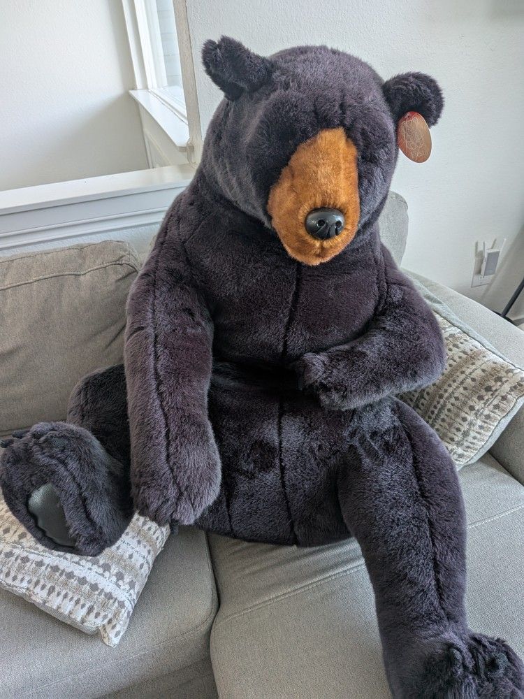 Giant Stuffed Bear