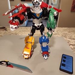 Awesome Voltron Legendary Defender figure. Combines from 5 lions. Has the sword accessory. Great for collectors or kids.