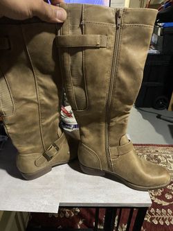 Use Shoe Still Like New 15 Dollars Each