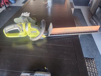 Ryoby hedge trimmer