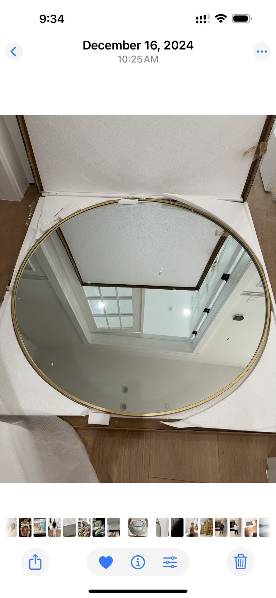 Round brand new mirror in a Box 48 inch gold