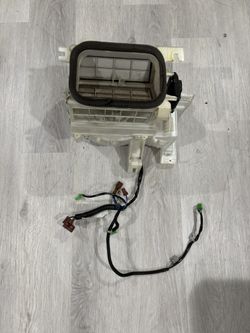 Acura RSX Blower Motor And Assembly W/ Wires