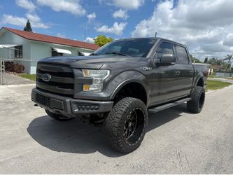 2017 FORD F150 LARIAT 5.0 COYOTE SUPERCREW CAB