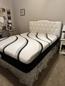 NEW QUEEN MATTRESSES $10 DOWN