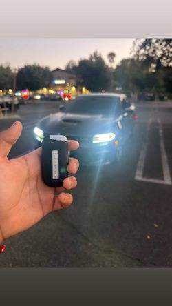 Car Keys N Remotes/ Llaves Con Control