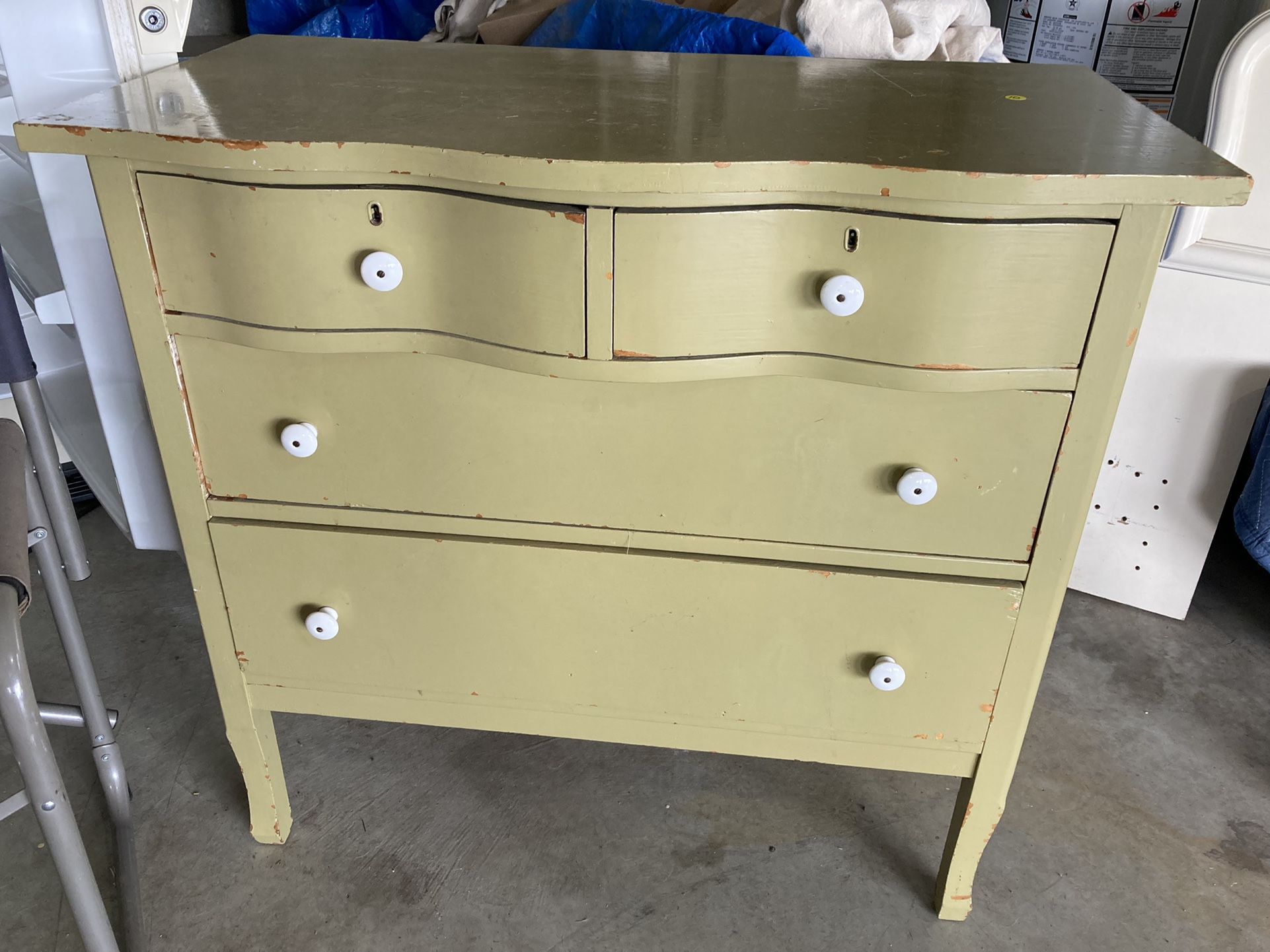 Dresser - West Seattle