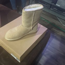 UGG  Ladies Boots 