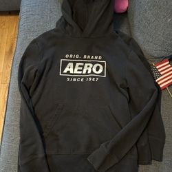 Men’s Small Hoodies 