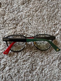Gucci glasses